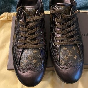 Authentic Louis Vuitton Sneakers- Women’s